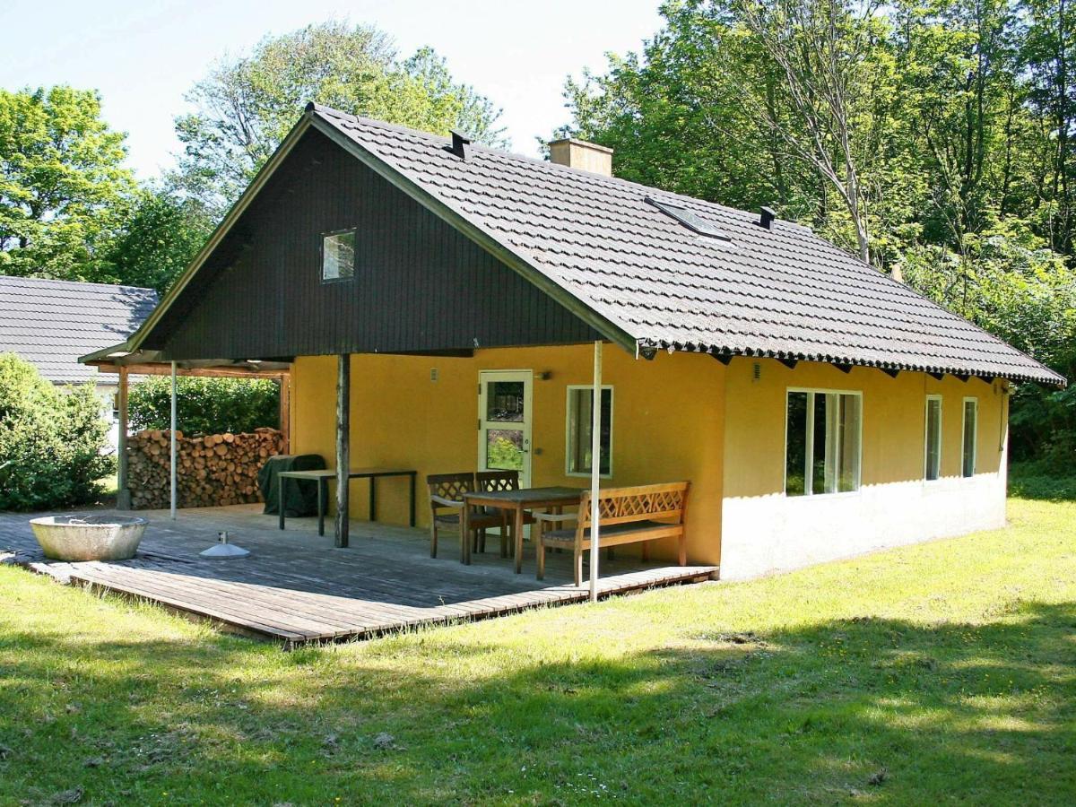 6 Person Holiday Home In Aakirkeby Room photo